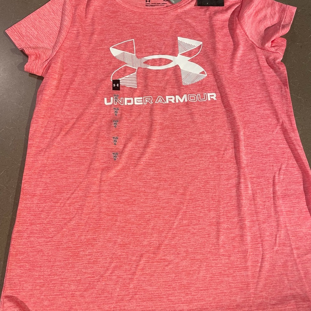 Girls under Armour t-shirt. NWT. Size youth large.